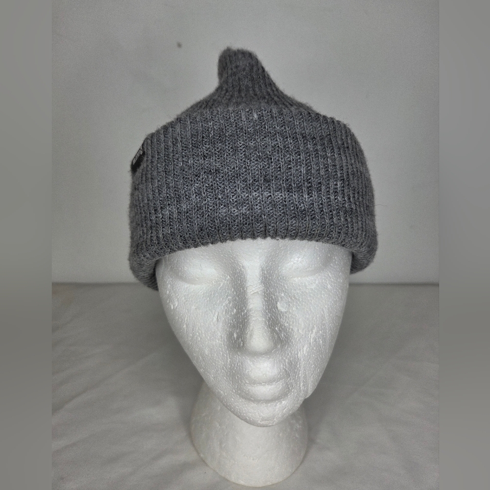 Salomon OS Gray Beanie "Snowbird" Acrylic-wool Knit - Picture 2 of 7